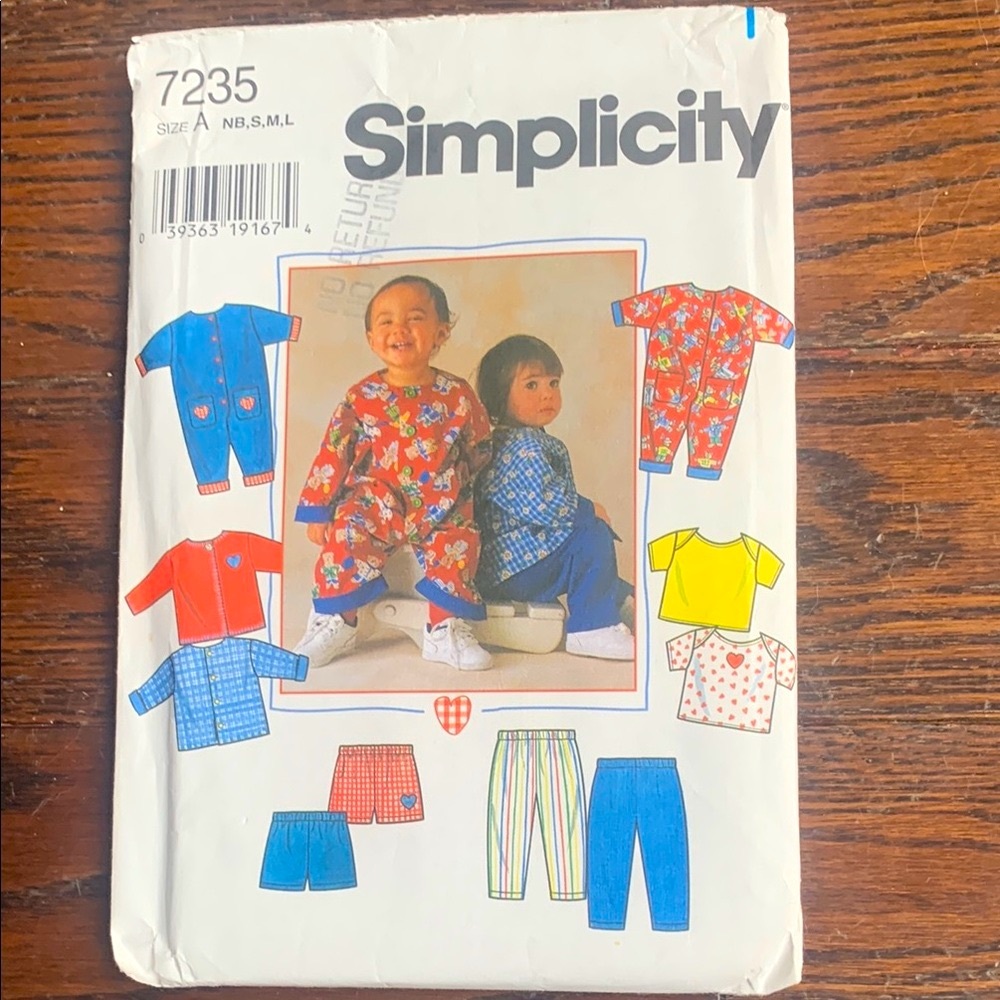 Simplicity 7235 vintage babies romper Tshirt pants and shorts sewing pattern